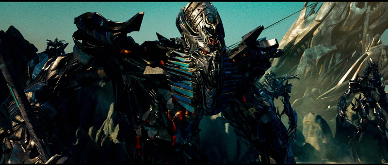 Some indeterminable Transformers. Image: Paramount.